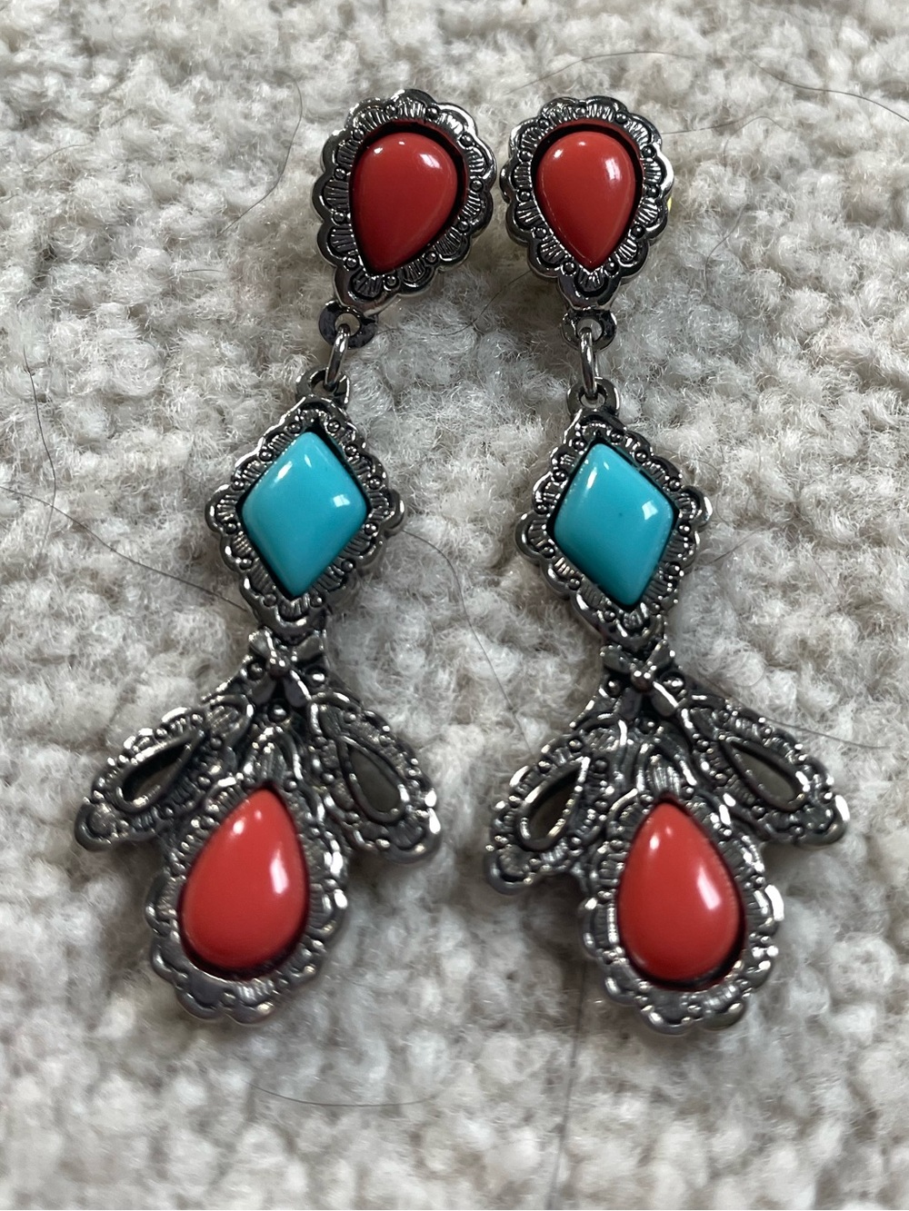 Vintage Avon American Spirit Earrings